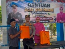 Sambut Hari Bhayangkara ke-80, Kapolres Bangkalan AKBP Wibowo Salurkan Bantuan Alat dan Mesin Pertanian untuk Petani