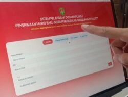 Bupati Grengseng Memberi Teguran Keras Bagi Sekolah Negeri Yang Masih Ada Jual Beli Seragam Sekolah