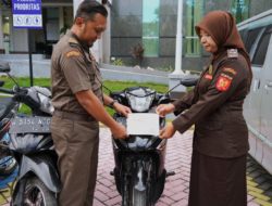 Tiba-Tiba Muncul Plakat “DISITA”, Ternyata DJP Jatim Sedang Kejar Tunggakan Rp621 Miliar
