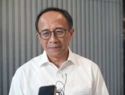 Pemprov DKI Targetkan Pembersihan Sampah Muara Angke Rampung Akhir Pekan