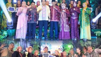 Gemilang dan Penuh Kreativitas, Kader DWP Sungai Penuh Tampilkan Pesona Batik dan Lagu Daerah