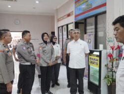 Tim Stamarena Polri Gelar Asistensi Pelayanan Publik di Polresta Sidoarjo