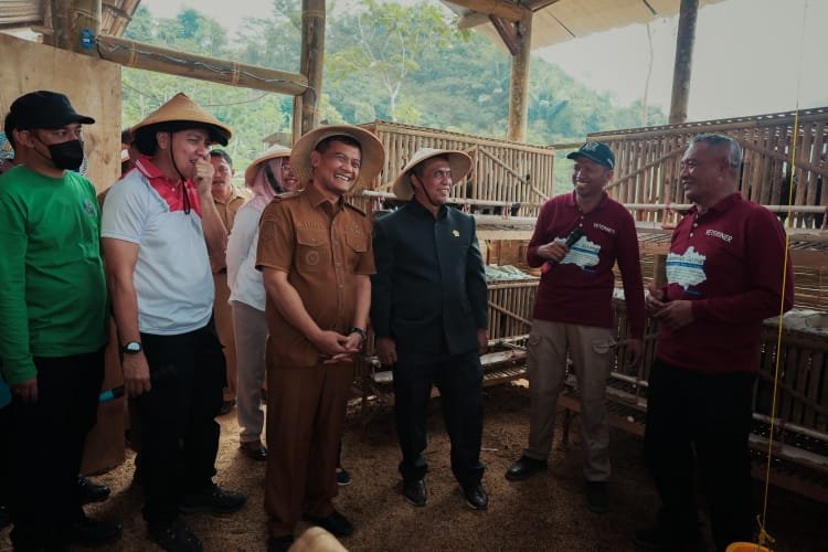 12 Tahun Lahan Tidur di Banjarnegara Akhirnya Dibangunkan, Revola Jateng Optimis Jadi Jalan Baru Ekonomi Warga