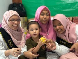 Belajar Akhlak Rasulullah Tak Hanya Lewat Cerita, Siswa SD Al Muslim Praktikkan Kepedulian melalui Safari Sosial