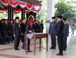 Kembalikan Kepercayaan Publik, Bupati Sidoarjo Mutasi 10 Pejabat Tinggi Pratama Utama 