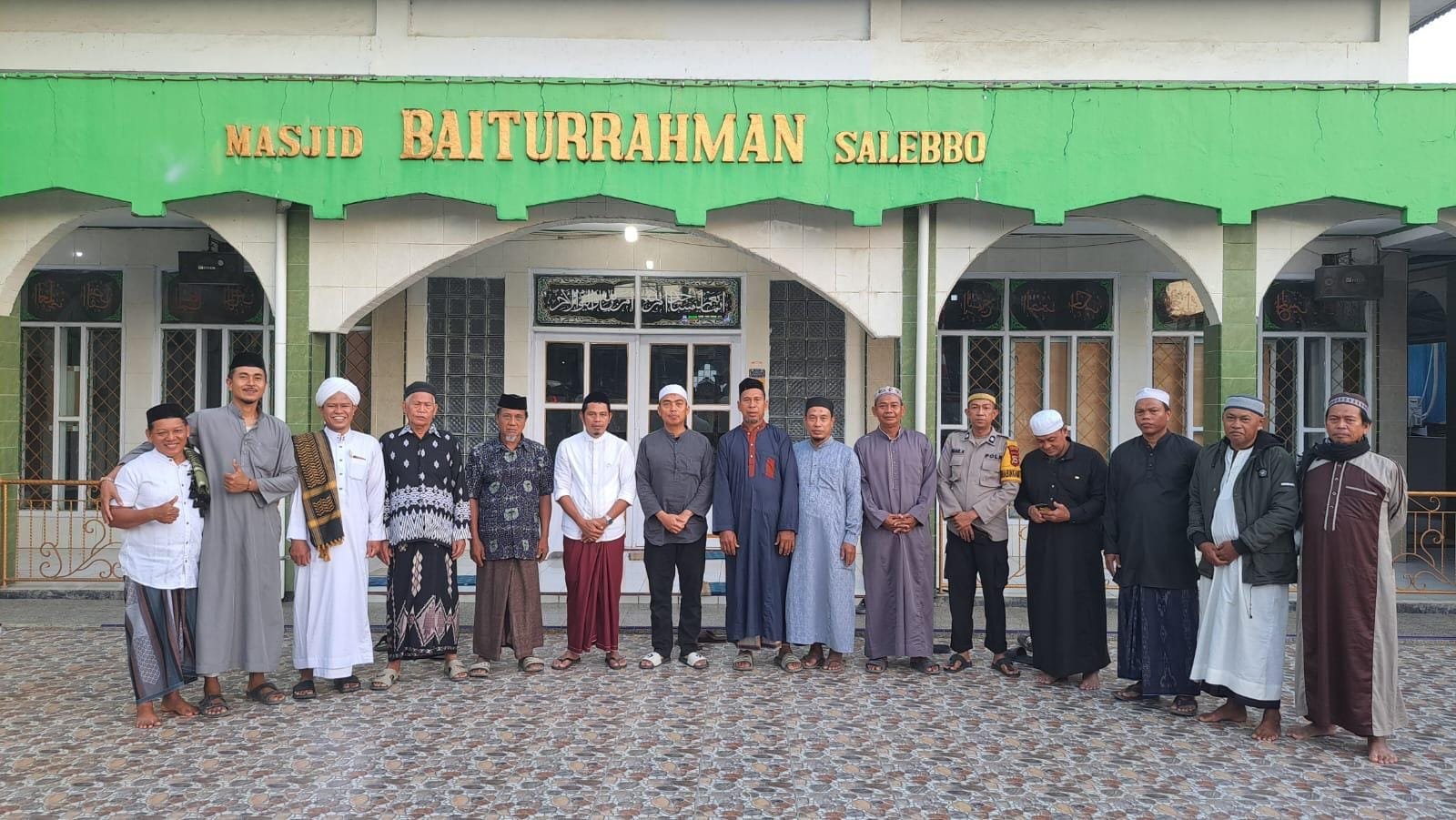 Kapolres Pangkep Safari Salat Subuh, Perkuat Silaturahmi dan Kamtibmas Bersama Masyarakat