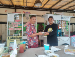 Komunitas KDM Nusantara Gelar Sedekah Jumat Bareng Pengurus Foodcourt GTP Depok
