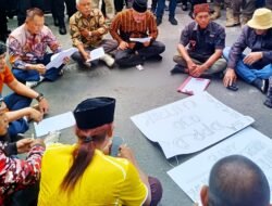 Sorot Tunjangan Dewan Hingga Desak RUU Perampasat Aset: Parlemen Jalanan Tulungagung Paksa DPRD Teken 50 Tuntutan