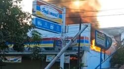 Pagi Buta Ruko Indomaret Perumtas III Grabagan Terbakar, Empat Unit PMK Dikerahkan