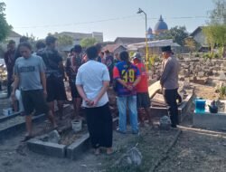 Kapolsek Taman Tunjukkan Solidaritas, Takziah ke Rumah Duka Warga