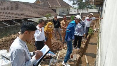 Sumber Bau Busuk di Tlekung Terungkap, Limbah Sapi Menumpuk di Lahan Lebih Tinggi