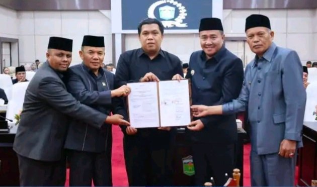 ​Wako Alfin Apresiasi DPRD Usai Ranperda Perubahan APBD Sungai Penuh.